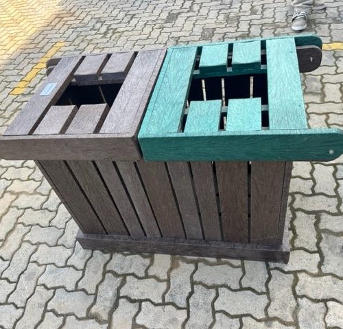 Double recycling bin (930 x 535 x 730H) FLIP LIDS