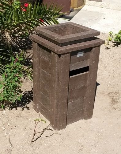 Outside Ashtray Bin with removable sandbox